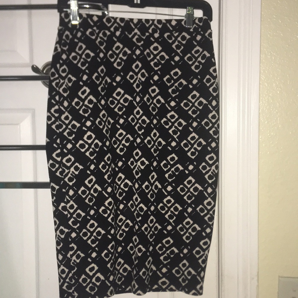 Printed pencils skirt